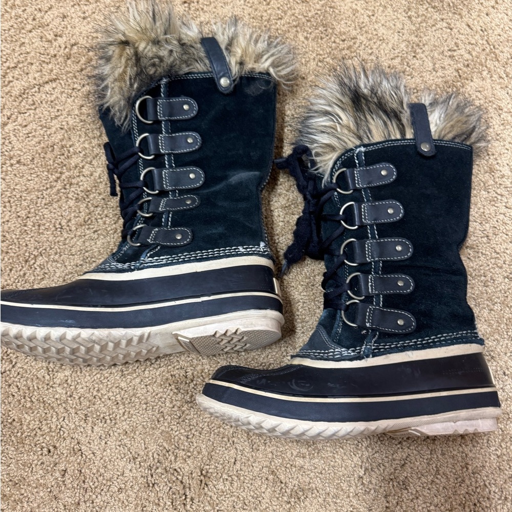 Sorels Women's Black Fur-Lined Winter Boots
